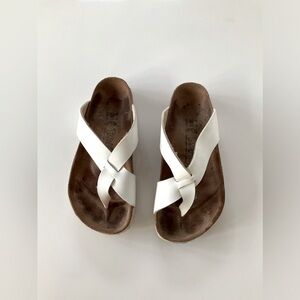 Birkenstock White Casual Thong Sandals Size 9